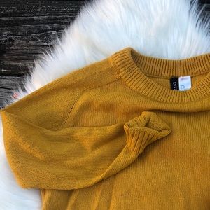 Mustard cropped sweater